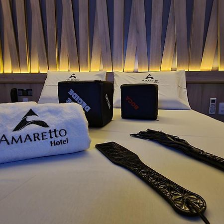 Amaretto Motel - Adults Only Arcoverde Bagian luar foto
