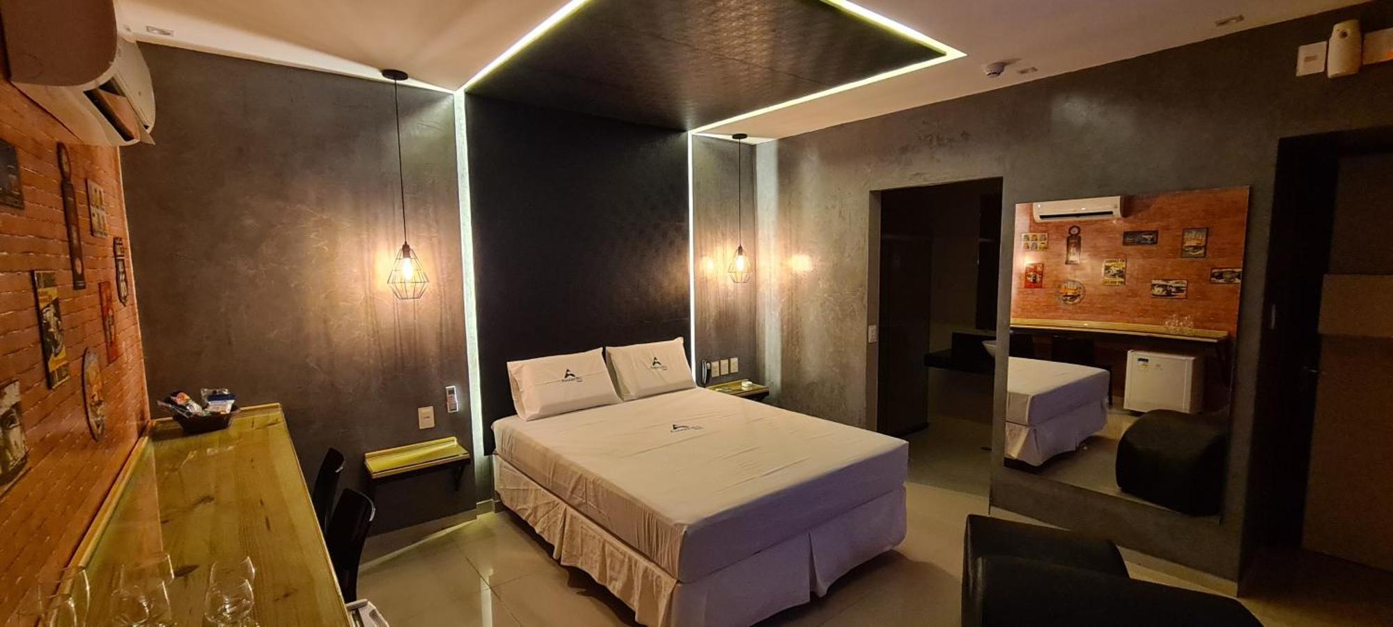 Amaretto Motel - Adults Only Arcoverde Bagian luar foto