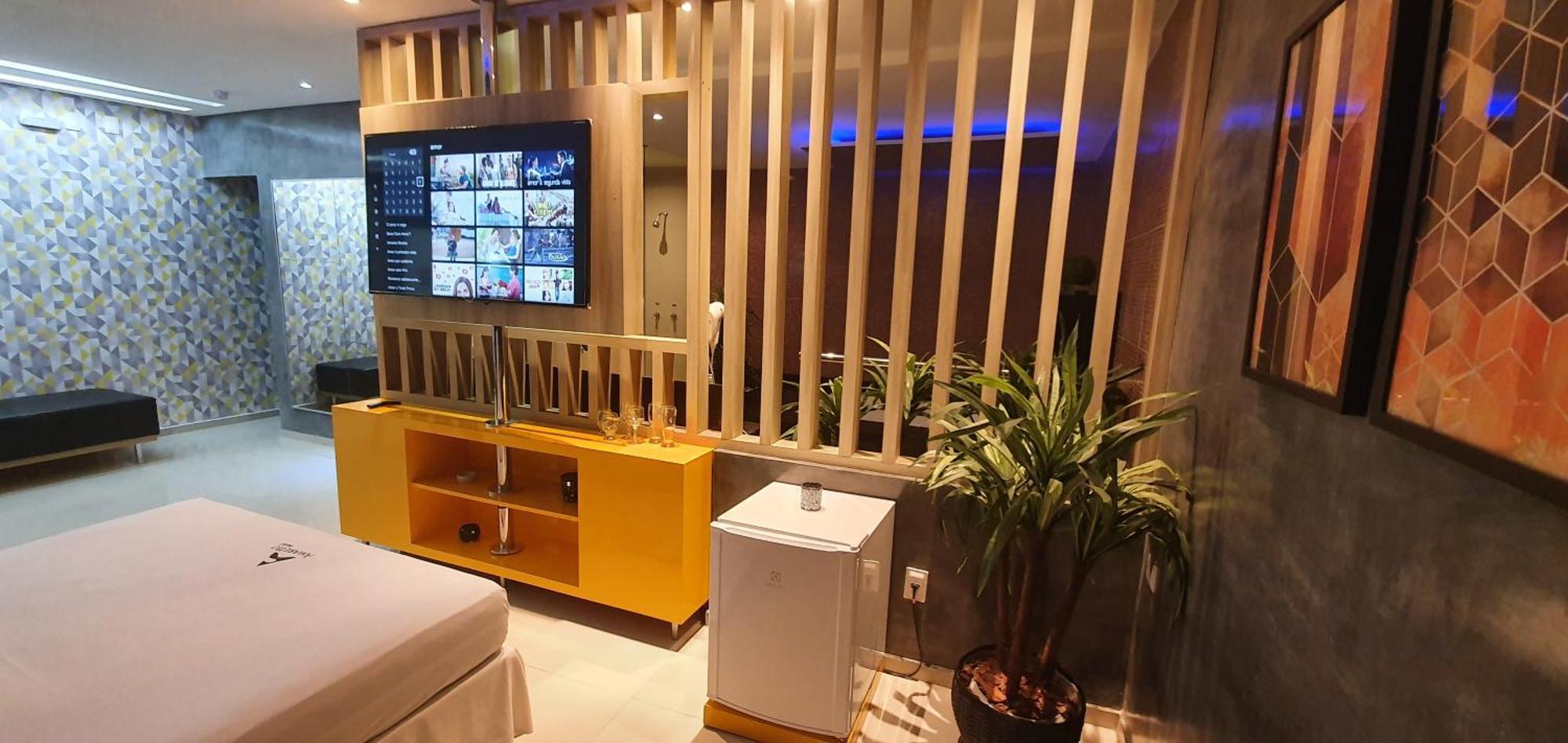 Amaretto Motel - Adults Only Arcoverde Bagian luar foto