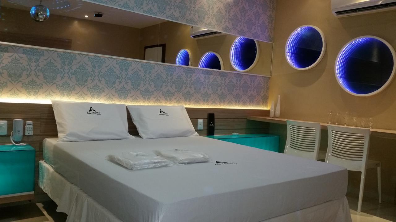 Amaretto Motel - Adults Only Arcoverde Bagian luar foto